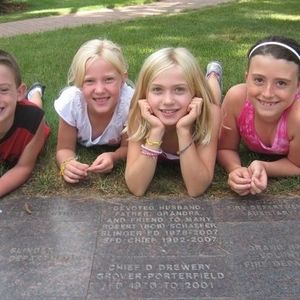 Meet your Posher, Sherry